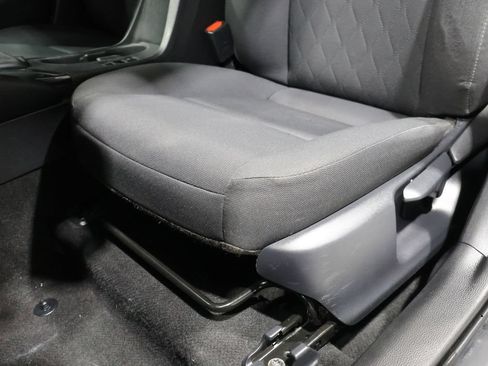 Used 2024 Toyota Corolla LE FWD image 11