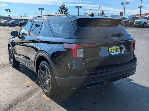 New 2026 Ford Explorer ST-Line w/ ST-Line Street Pack AWD/4WD image 9