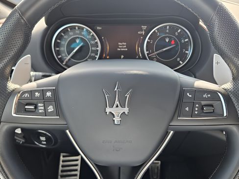 Used 2024 Maserati Levante Modena Ultima AWD/4WD image 27