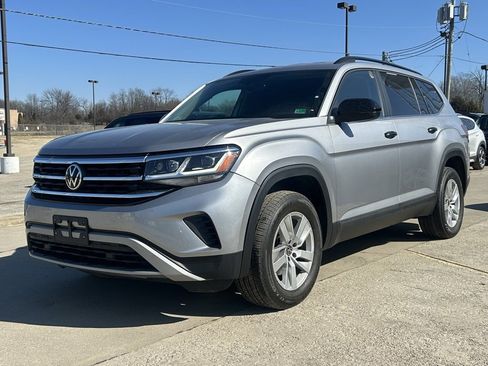 Used 2021 Volkswagen Atlas S image 2