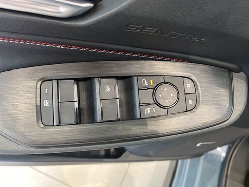 New 2026 Nissan Sentra SR w/ SR Premium Package FWD image 12