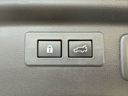 Used 2019 Subaru Forester Limited image 28