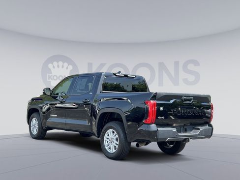 Used 2023 Toyota Tundra SR5 w/ SR5 Premium Package AWD/4WD image 7