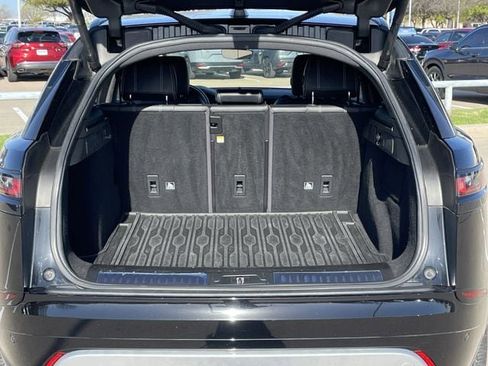 Used 2020 Land Rover Range Rover Velar R-Dynamic S image 29