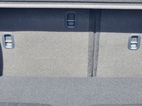 New 2026 MAZDA MAZDA3 Hatchback w/Premium Plus Pkg image 21