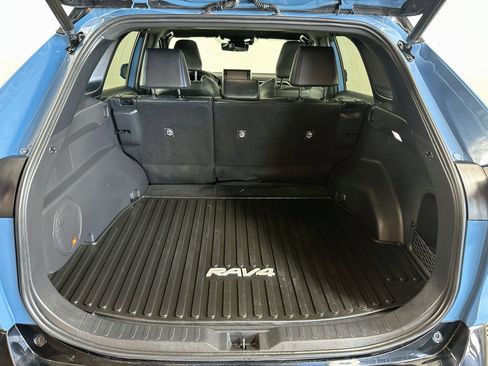 Used 2022 Toyota RAV4 XSE AWD/4WD image 24