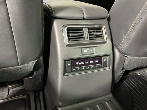 Used 2024 MAZDA CX-90 Plug-In Hybrid w/ Premium Plus image 27