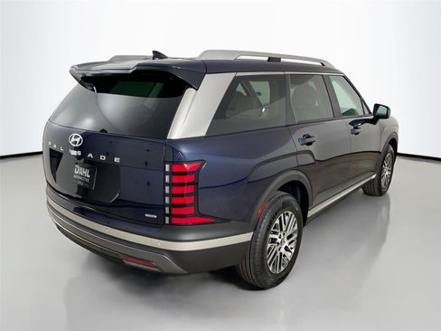 Used 2026 Hyundai Palisade SEL AWD/4WD image 7