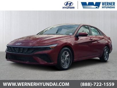 New 2026 Hyundai Elantra SE