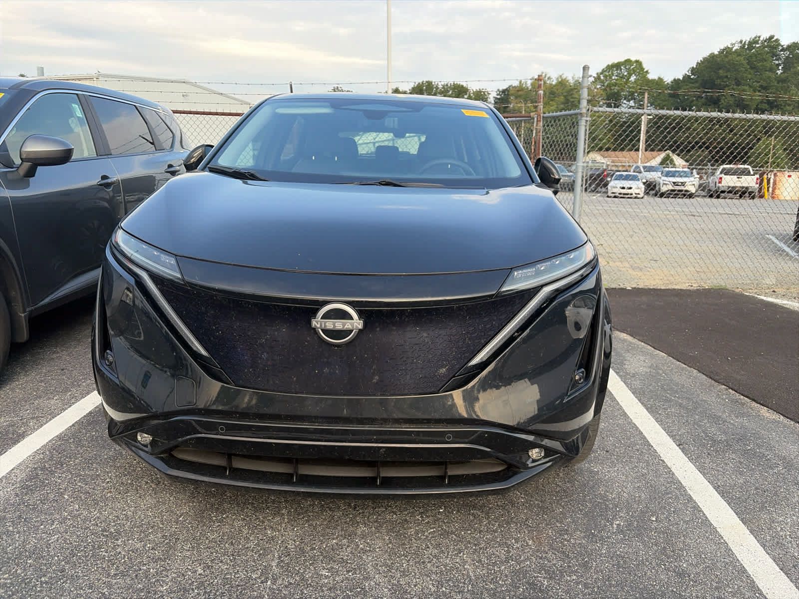 Used 2024 Nissan Ariya AWD image 2