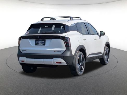 New 2026 Nissan Kicks SR w/ Cold Weather Package image 5