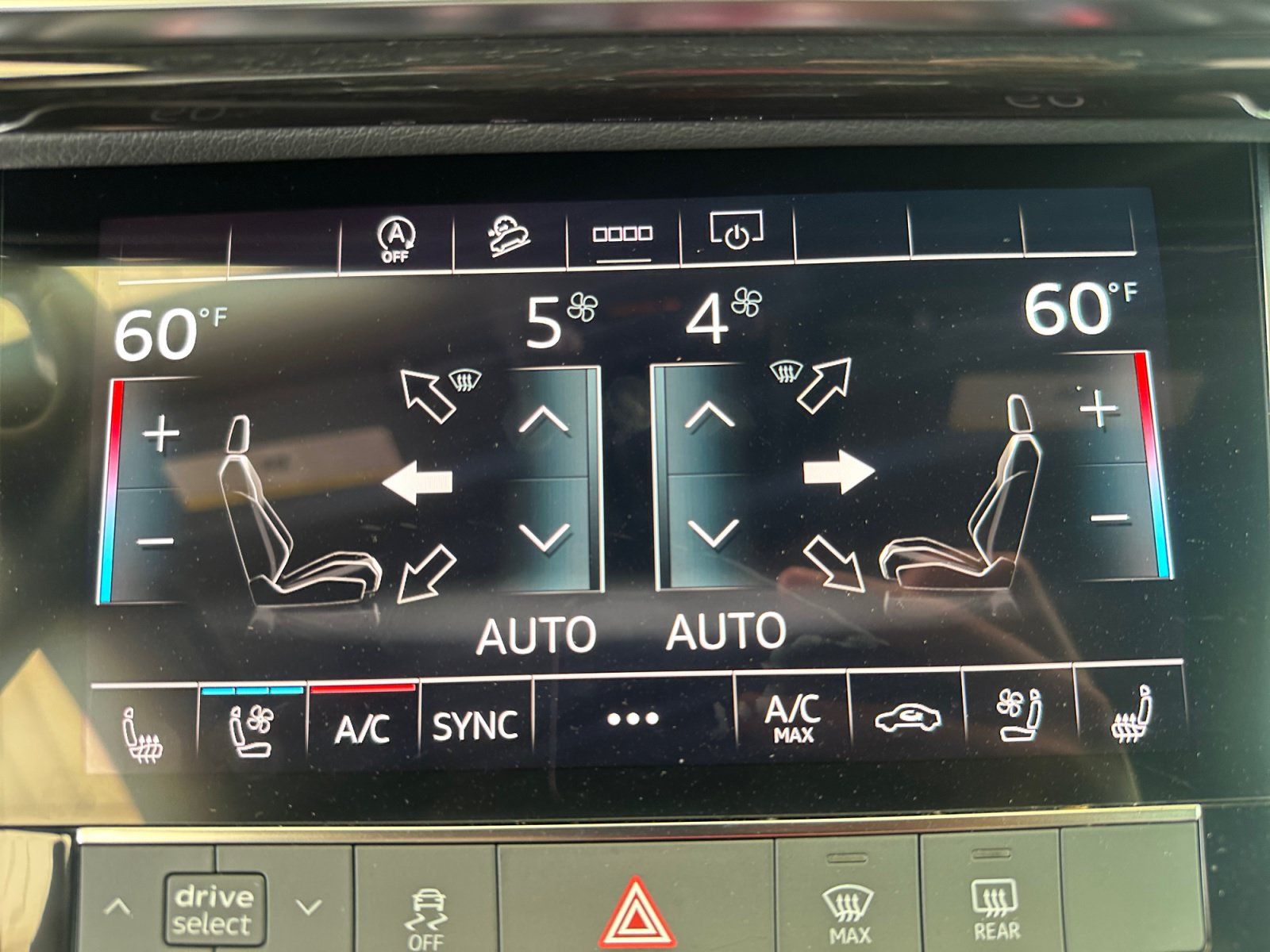 Used 2025 Audi Q8 Premium Plus AWD/4WD image 21