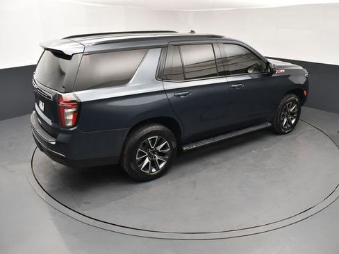 Used 2021 Chevrolet Tahoe Z71 w/ Luxury Package AWD/4WD image 18