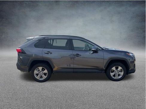 Used 2024 Toyota RAV4 XLE FWD image 12