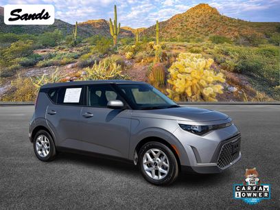 Certified 2025 Kia Soul LX