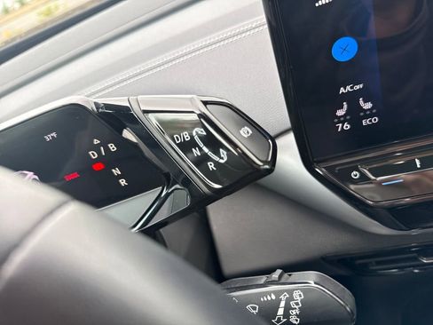 Certified 2023 Volkswagen ID.4 Pro S AWD/4WD image 48