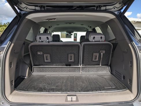 Used 2020 Chevrolet Traverse LT w/ LPO, Floor Liner Package image 10