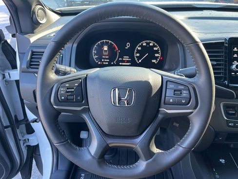 Used 2025 Honda Ridgeline RTL image 19