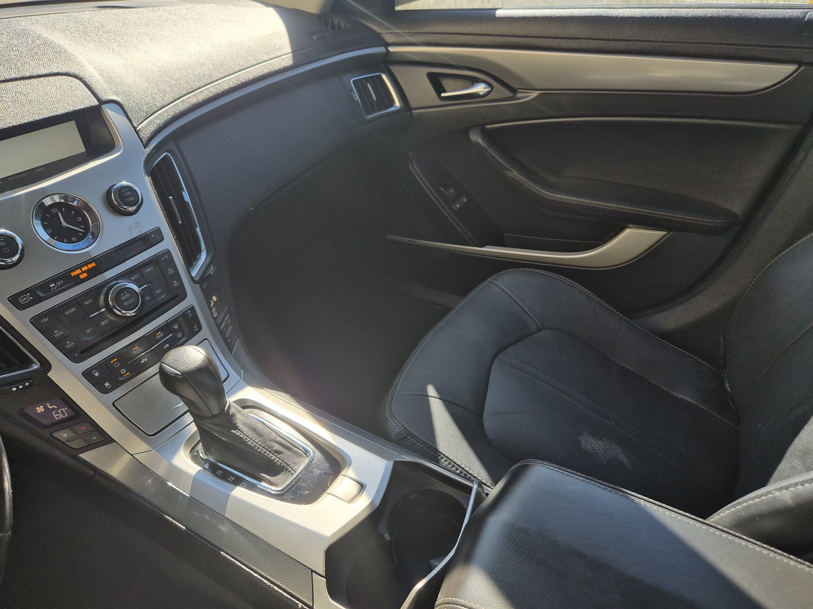 Used 2013 Cadillac CTS Luxury RWD image 12