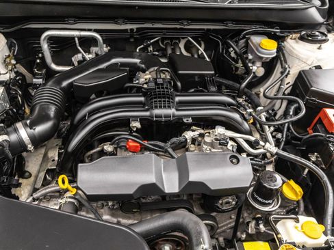 Used 2017 Subaru Outback 2.5i Premium image 43