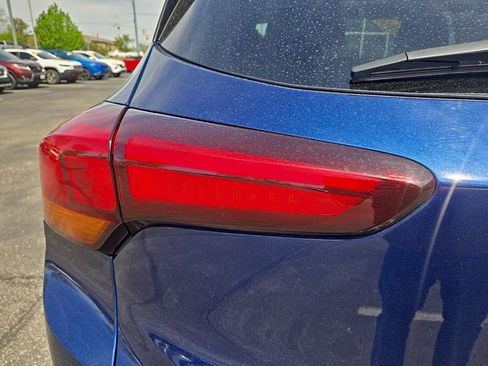 Used 2023 Buick Encore GX Essence w/ Experience Buick Package FWD image 10