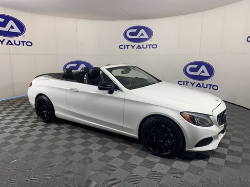 Used 2018 Mercedes-Benz C 300 Cabriolet image 11