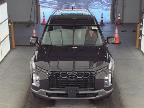 Used 2023 Hyundai Palisade SEL image 2