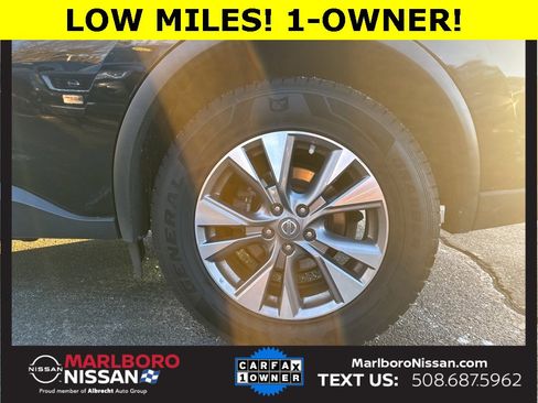 Certified 2018 Nissan Murano S image 12