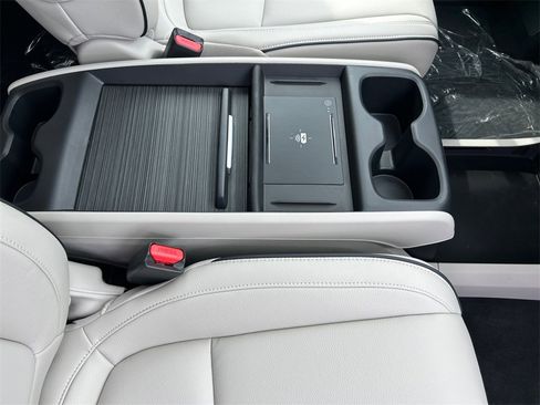 New 2026 Honda Odyssey Touring image 19