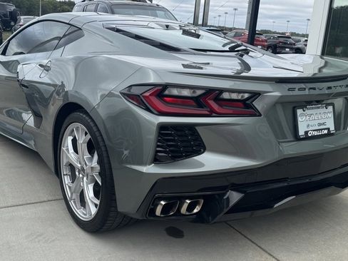 Used 2023 Chevrolet Corvette Stingray Preferred Cpe w/ 2LT image 2