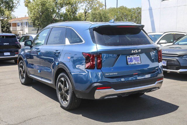 Used 2026 Kia Sorento EX w/ EX Premium Package FWD image 15
