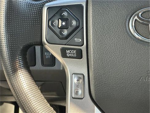 Used 2014 Toyota Tacoma 4x4 Double Cab image 20