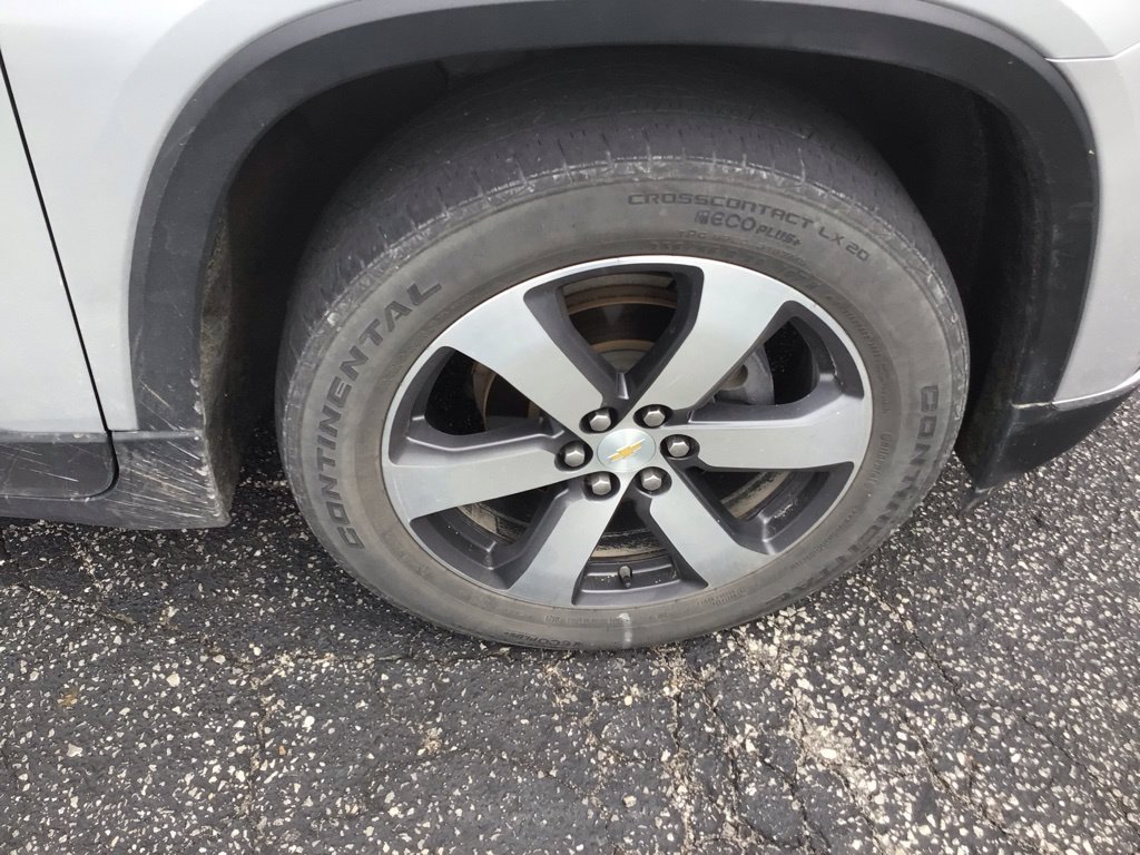 Used 2018 Chevrolet Traverse LT AWD/4WD image 5