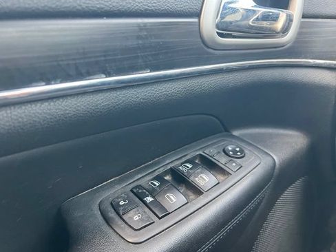 Used 2021 Jeep Grand Cherokee Limited w/ Trailer Tow Group IV AWD/4WD image 22