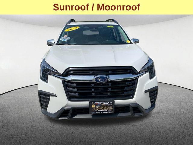 Used 2023 Subaru Ascent Limited w/ Technology Package AWD/4WD image 4