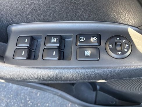 Used 2017 Kia Forte LX w/ LX Popular Package image 24