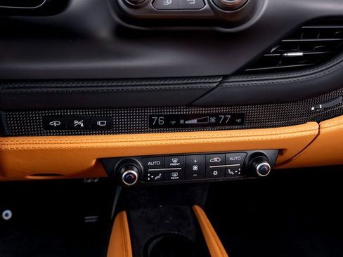 Used 2023 Ferrari F8 Tributo image 41