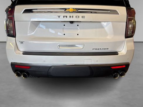 Used 2023 Chevrolet Tahoe Premier AWD/4WD image 19