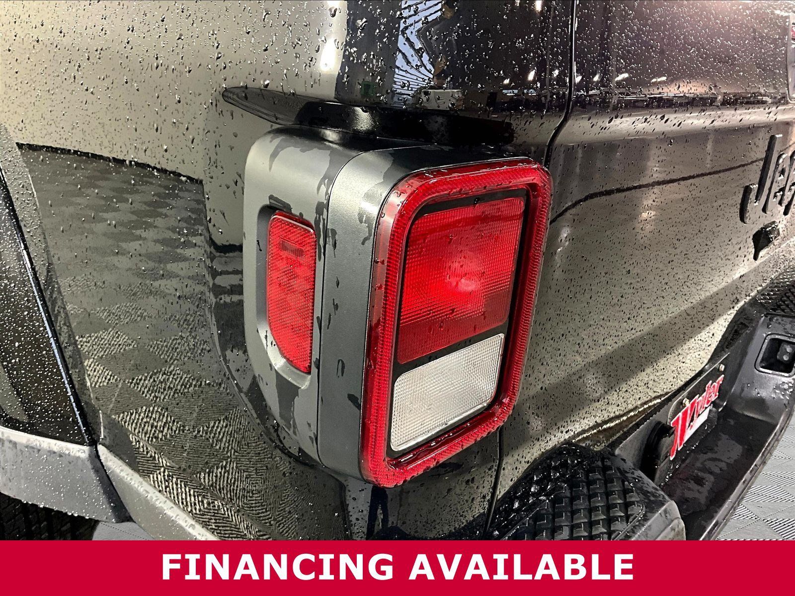 Used 2022 Jeep Gladiator Sport AWD/4WD image 24