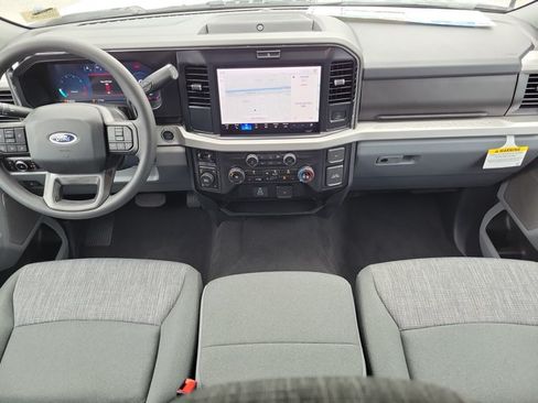 New 2026 Ford F250 XLT w/ XLT Premium Package AWD/4WD image 16