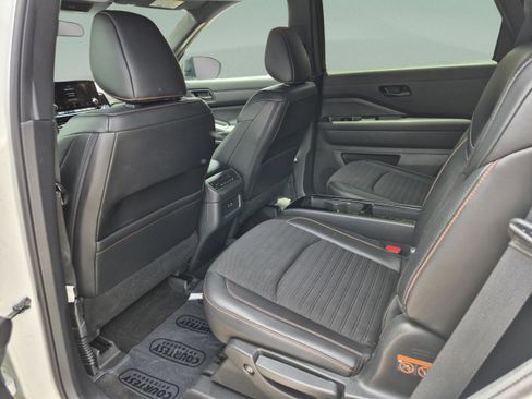 Certified 2023 Nissan Pathfinder Rock Creek AWD/4WD image 18