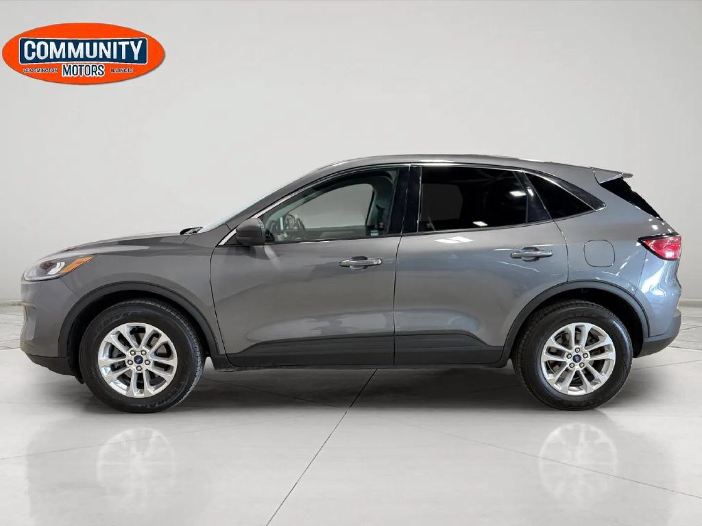 Used 2022 Ford Escape SE w/ Convenience Package AWD/4WD image 3