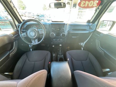 Used 2013 Jeep Wrangler Unlimited Sport w/ Connectivity Group image 11