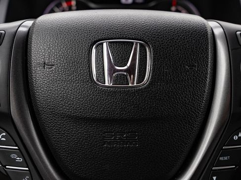Used 2023 Honda Ridgeline RTL-E image 29