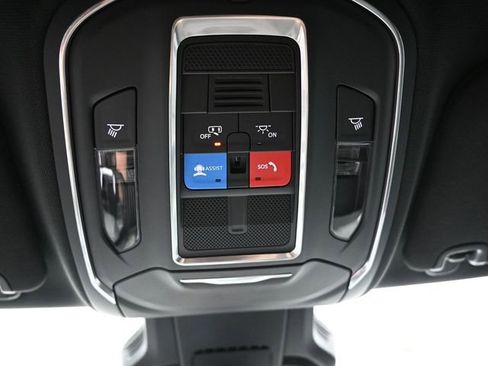 New 2026 Jeep Cherokee Laredo AWD/4WD image 31