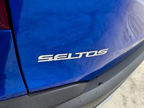 Used 2024 Kia Seltos LX AWD/4WD image 14