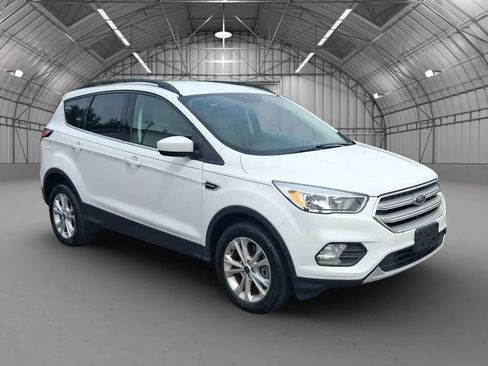 Used 2018 Ford Escape SE AWD/4WD image 7