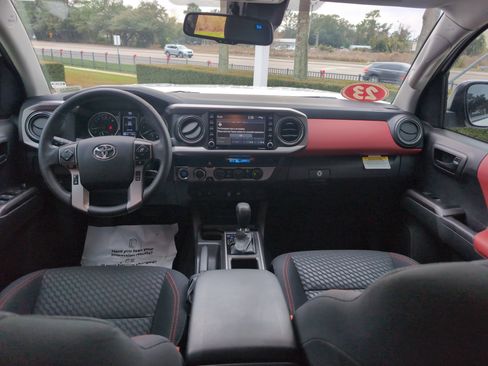 Certified 2023 Toyota Tacoma SR5 image 28