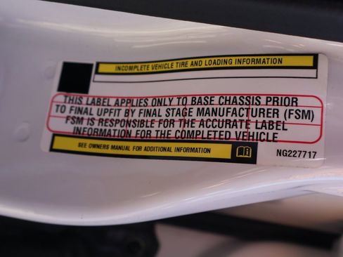 Used 2022 RAM 3500 Tradesman w/ Safety Group image 46