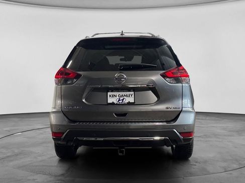 Used 2019 Nissan Rogue SV w/ Sun & Sound Touring Package AWD/4WD image 7